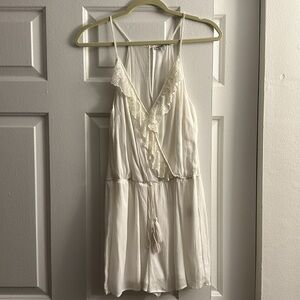 Charlotte Russe White V-Neck Romper with Lace Detail Small